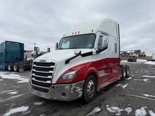 2023 Freightliner CASCADIA 126
