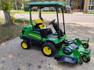 2019 John Deere 1570