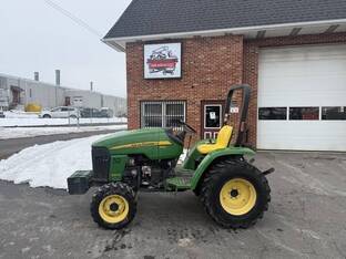 2006 John Deere 3203