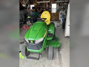 2025 John Deere X590