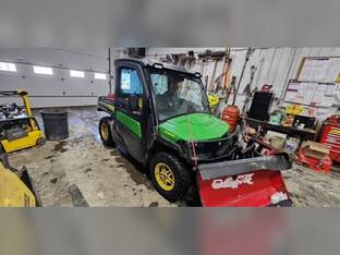 2022 John Deere GATOR XUV 835M