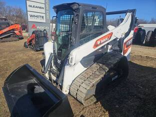 2022 Bobcat T76
