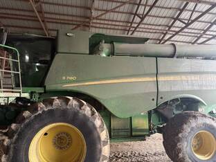 2023 John Deere S780