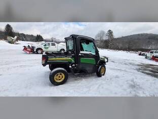 2018 John Deere GATOR XUV 835M