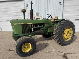 1963 John Deere 4010