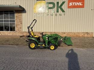 2017 John Deere 1025R