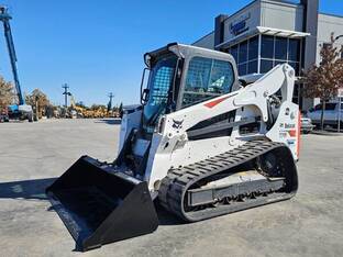 2020 Bobcat T740