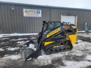 2023 New Holland C332