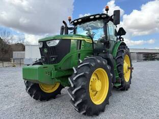 2023 John Deere 6R 215