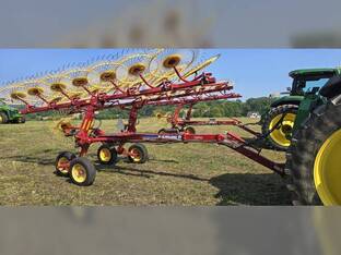 New Holland PROCART 1428 PLUS