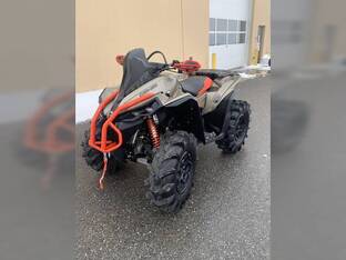 2023 can-am RENEGADE 1000