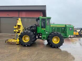John Deere 843K