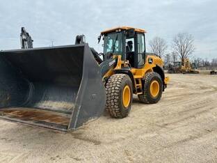 2024 John Deere 544 P-TIER