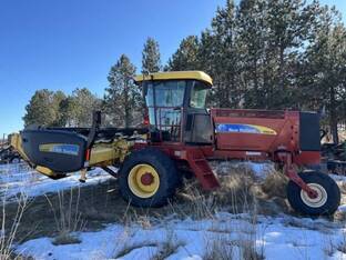 2011 New Holland H8040