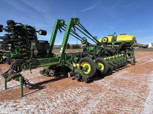 2007 John Deere 1770NT CCS