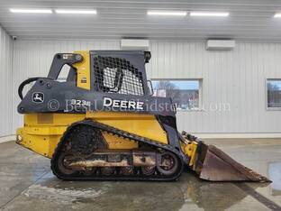 2018 John Deere 323E