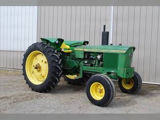 1975 John Deere 2630