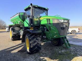 2023 John Deere 800R
