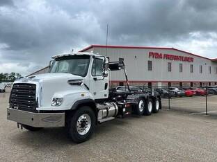 2027 Freightliner 114SD PLUS