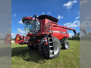 2012 Case IH 8230