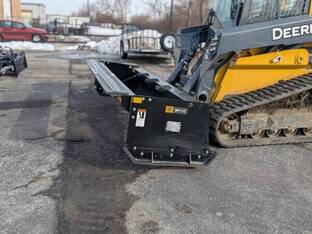 2024 John Deere SP10C