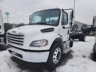 2026 Freightliner BUSINESS CLASS M2 106 PLUS