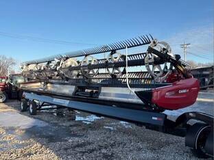 2025 MacDon Industries FD235