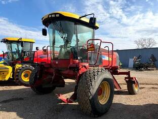 2008 New Holland H8080