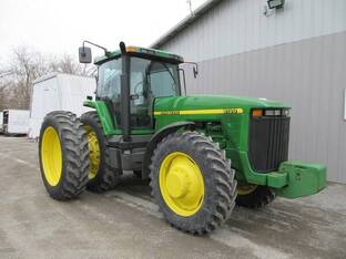 1997 John Deere 8100