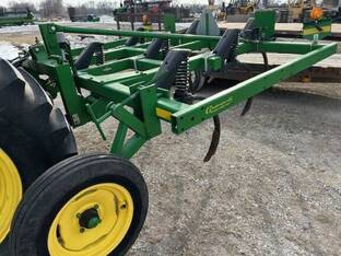 2014 John Deere 610