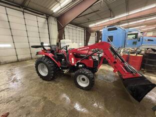 2018 Mahindra 2638 HST