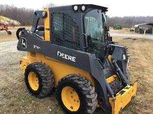 2023 John Deere 324G