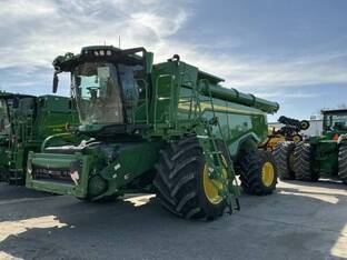 2022 John Deere X9 1000