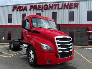 2026 Freightliner CASCADIA 116