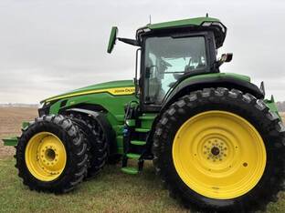 2024 John Deere 8R 310
