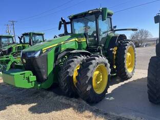 2025 John Deere 8R 340