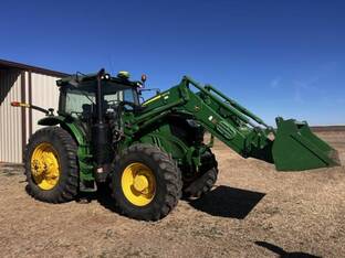 2018 John Deere 6195R