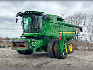 2012 John Deere S660