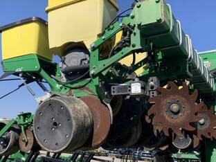 2020 John Deere 1725