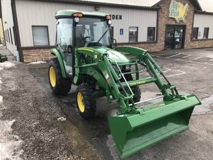 2025 John Deere 3046R