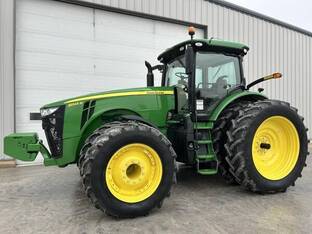 2017 John Deere 8345R