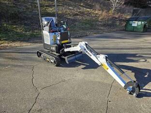 2025 Bobcat E10