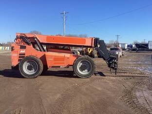2016 JLG 6042