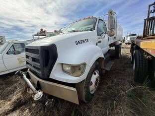 2007 Ford F750 SD