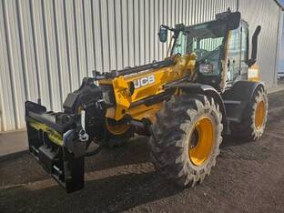 2026 JCB TM320