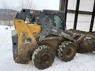 2023 John Deere 318G