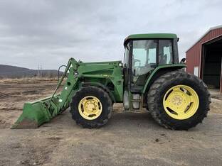 2000 John Deere 6310