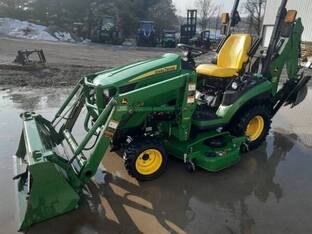 2015 John Deere 1025R