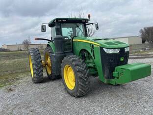 2015 John Deere 8295R