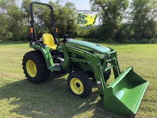 John Deere 3025E